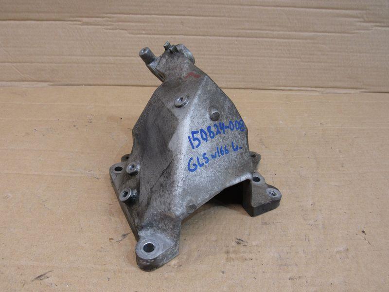 кронштейн двигателя Mercedes-Benz GLS-Класс X166 2016, 4.0 л., бензин, A2762233904 - фото №1