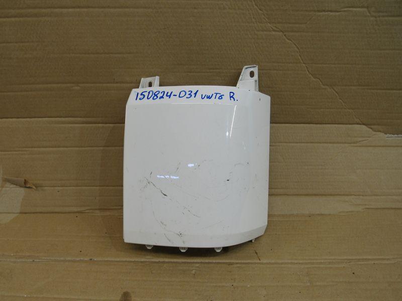 ус под фонарь правый Volkswagen Multivan T6 2015, 2.0 л., дизель, 7E0807322D - фото №1