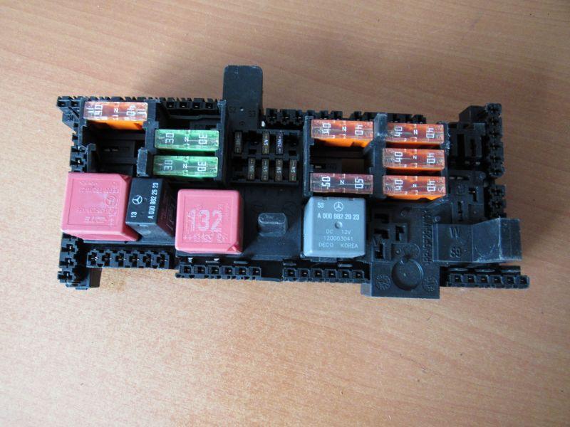 блок предохранителей Mercedes-Benz S-Класс W222/C217/A217 2013, 2229061201 - фото №1