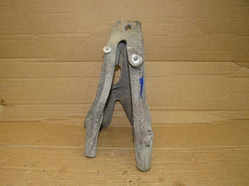 кронштейн двигателя Volkswagen Multivan T6 2015, 2.0 л., дизель, 7E0199370L - фото №1