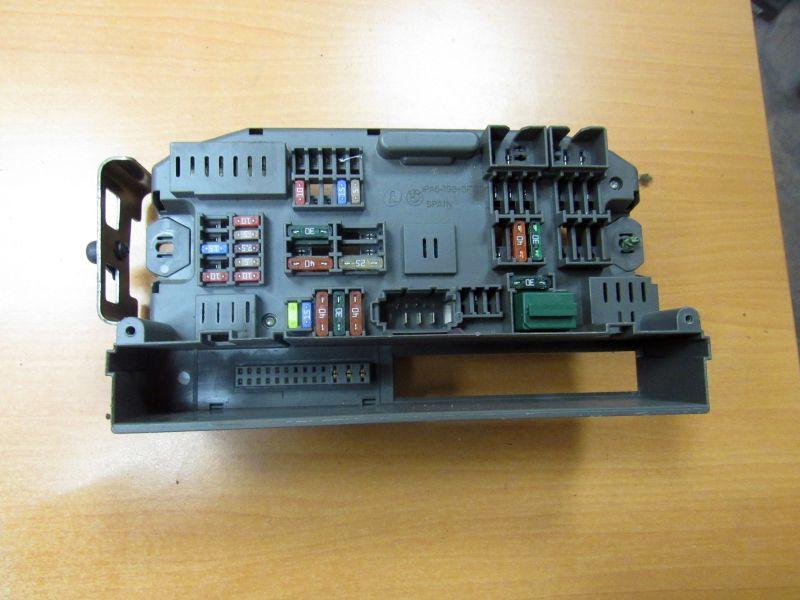 блок предохранителей BMW X5 E70 2008, 518966010B - фото №1