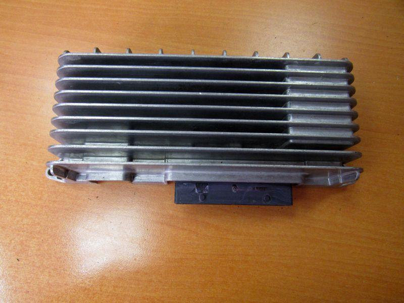 усилитель музыкальный Audi A4 B8/8K 2009, 8T0035223AD - фото №1