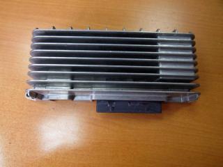 усилитель музыкальный Audi A4 B8/8K 2009, 8T0035223AD