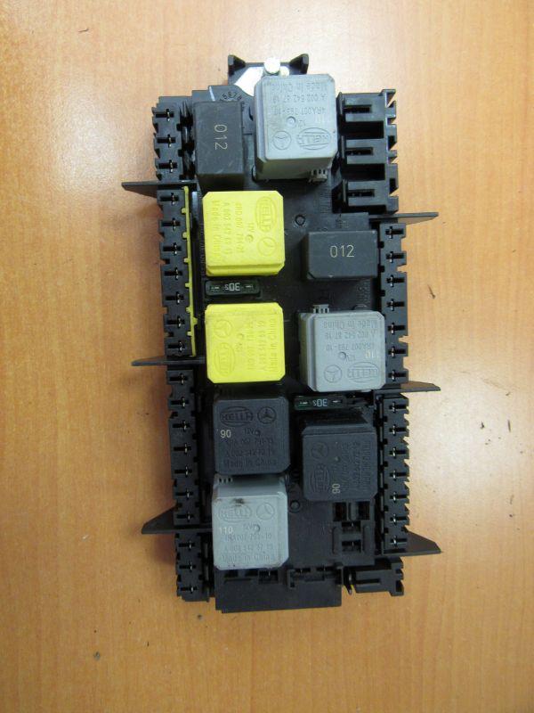 блок предохранителей Mercedes-Benz GLE Coupe C292 2015, 1669068201 - фото №1