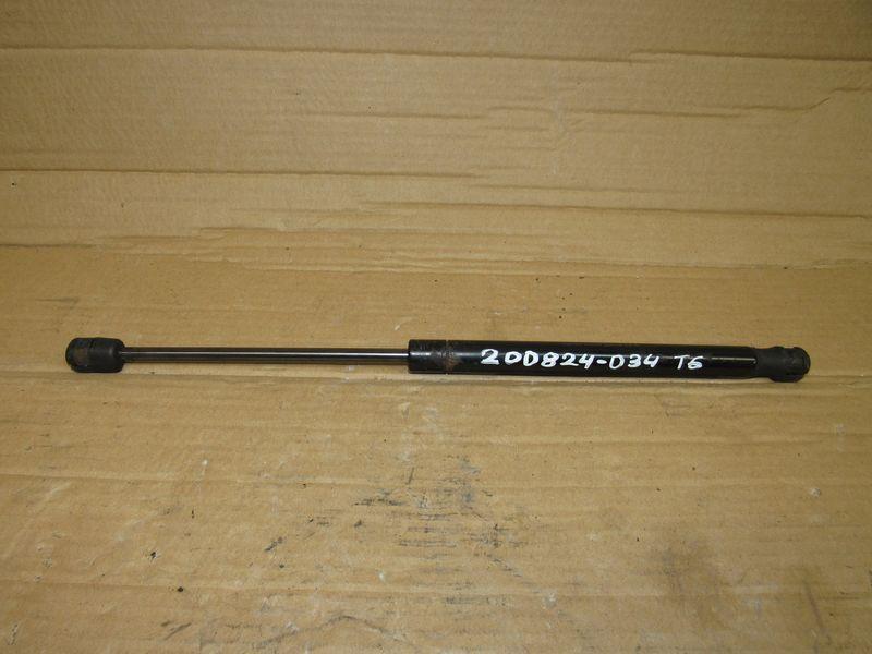 амортизатор капота Volkswagen Multivan T6 2018, 2.0 л., дизель, 7E0823359 - фото №1