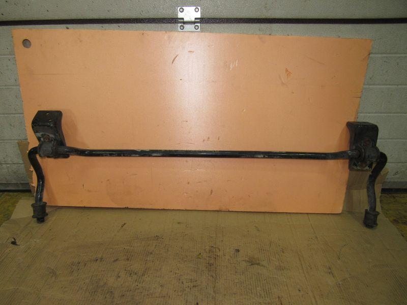 стабилизатор подвески задний Volkswagen Multivan T6 2016, 2.0 л., дизель - фото №1