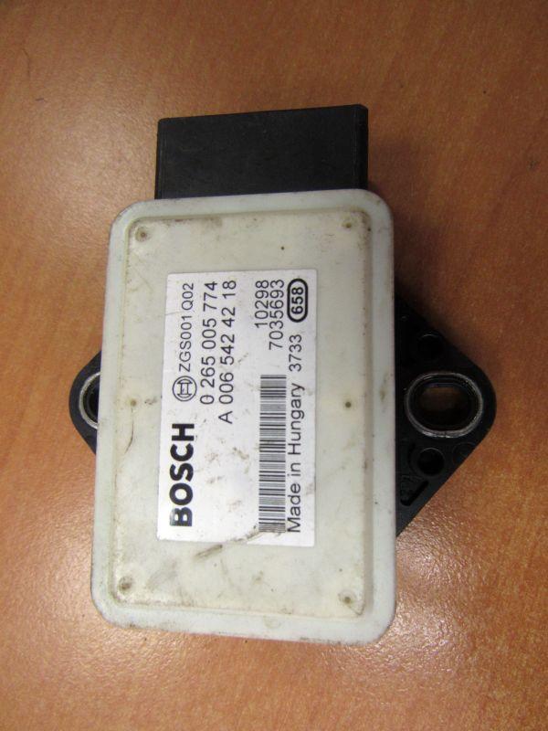 датчик ускорения Mercedes-Benz Vito W639 2010, 0065424218 - фото №1