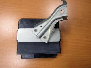 блок управления полным приводом Toyota Land Cruiser Prado J150 2011, 89533-60271