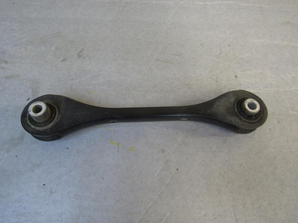 рычаг задний Volkswagen Passat B8 2016, 2.0 л., дизель, универсал, 5Q0501529C - фото №1