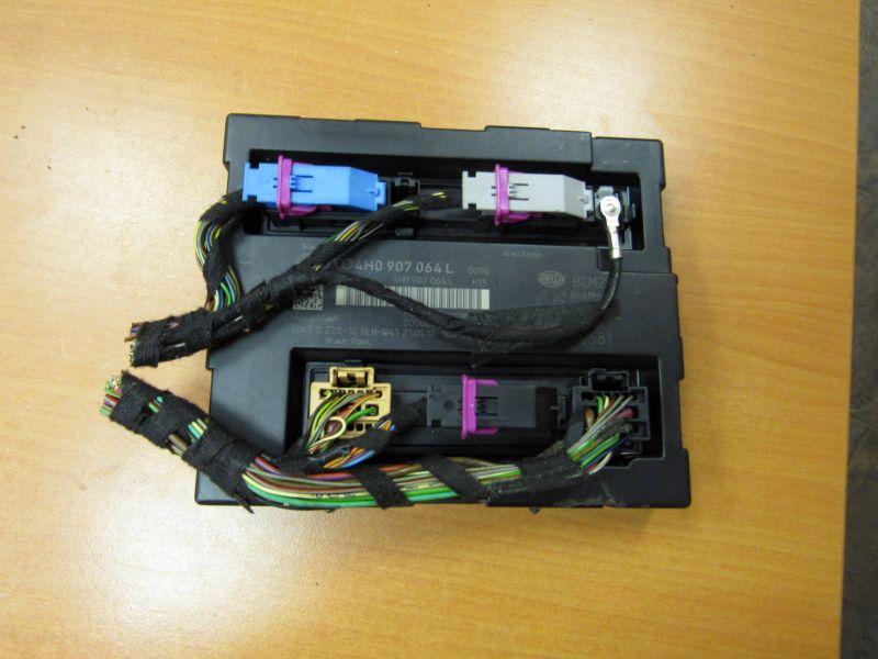 блок комфорта Audi A8 D4/4H 2012, 4H0907064L - фото №1