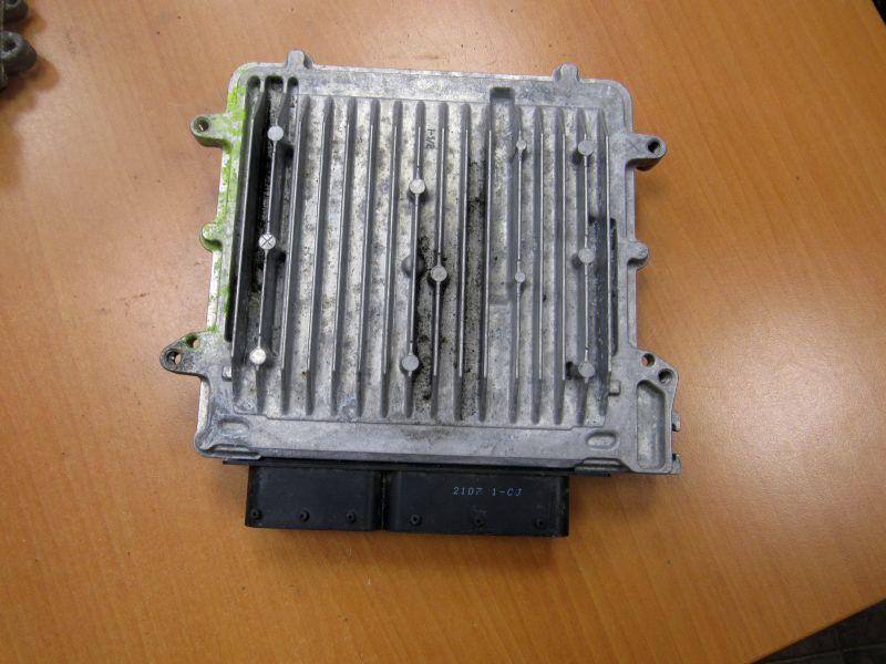 блок управления двигателем Mercedes-Benz M-Класс W166 2014, 6429004701 - фото №1