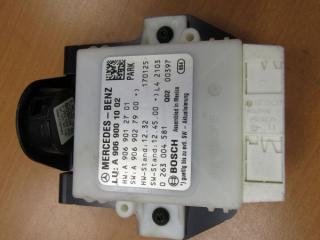 блок управления парктрониками Mercedes-Benz Sprinter 2 поколение (W906) 2011, 9069001002