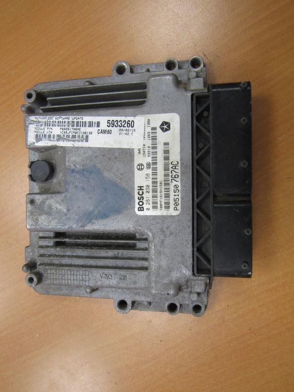 блок управления двигателем Jeep Cherokee 5 поколение 2015, P68261706AE - фото №1