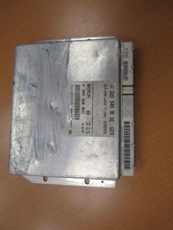 Блок управления ABS/ESP Mercedes-Benz S-Класс W220 2002, 2205451832 - фото №1