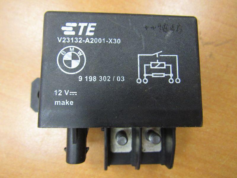 реле (прочие) BMW 5 серия F07/F10/F11 2011, 9198302 - фото №1