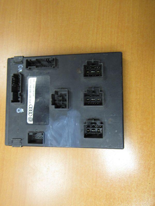 Блок управления BCM (Body Control Module) Audi A8 D4/4H 2012, 4H0907063BK - фото №1