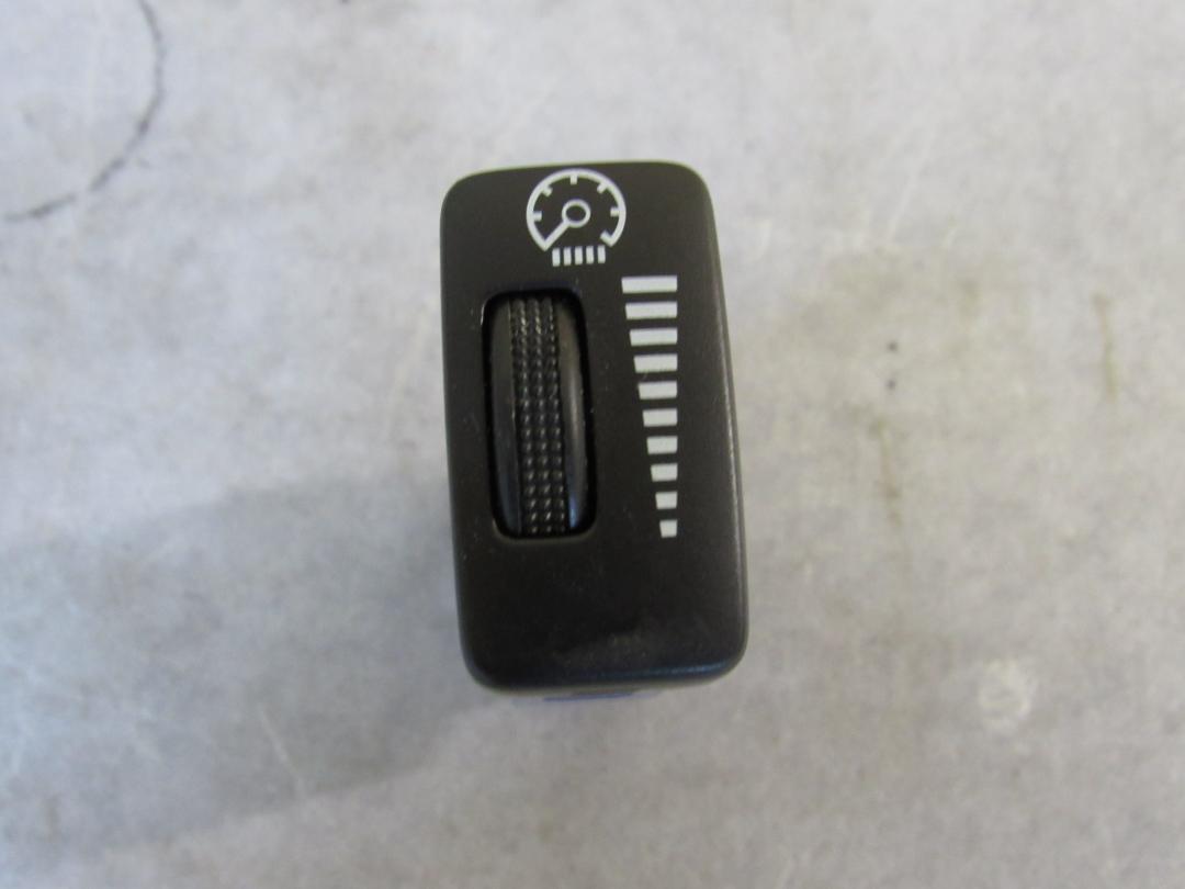 кнопка (выключатель) Toyota Land Cruiser Prado J150 2012, 489-1632 - фото №1