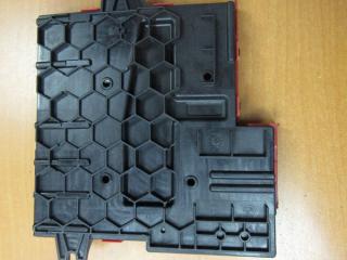 распределитель B+ BMW X5 F15 2013, 928550803