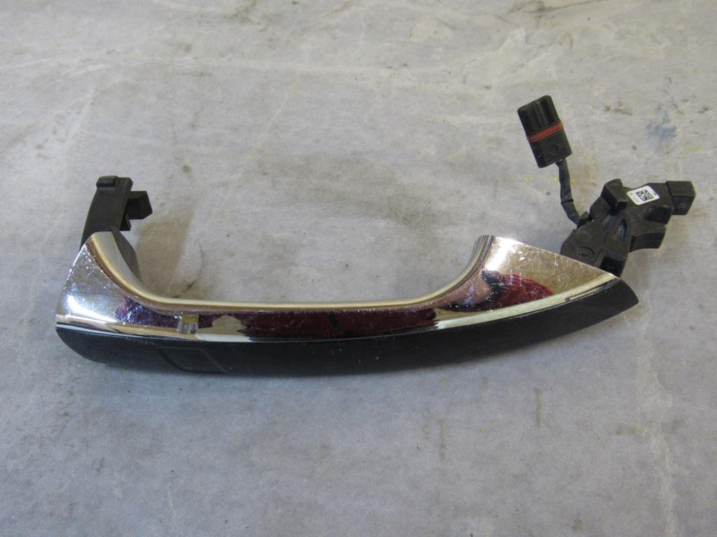 ручка наружная Mercedes-Benz E-Класс W212/S212/C207/A207 2012 - фото №1