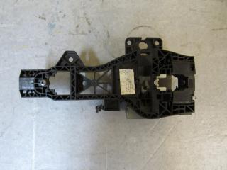 скелет ручки двери передней правой Audi Q7 4L [рестайлинг] 2012