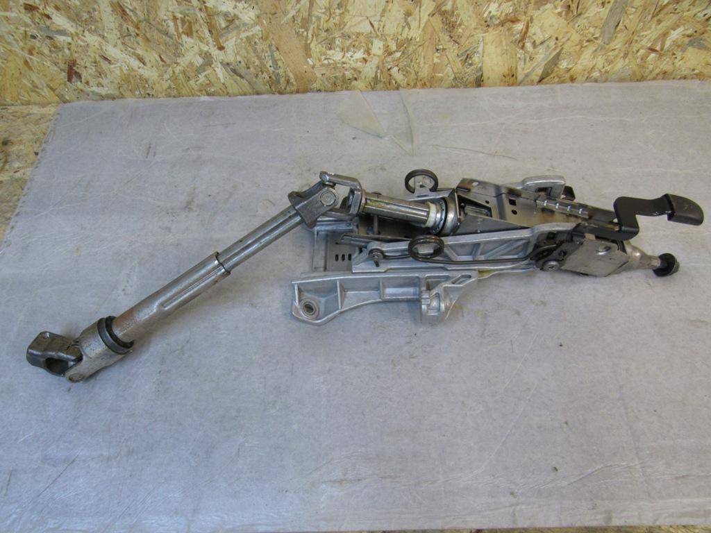 рулевая колонка Volvo V40 Cross Country 1 поколение 2012 - фото №1