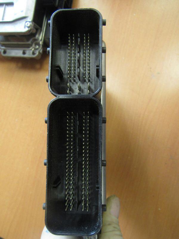 блок управления двигателем Mercedes-Benz Sprinter 2 поколение (W906) 2011, 6519003403 - фото №1