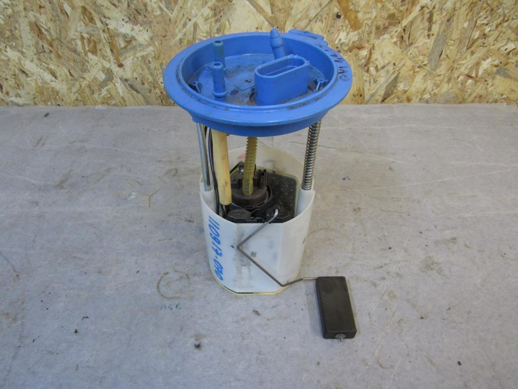 насос топливный Volkswagen Golf 6 поколение 2008, 1K0919051DB - фото №1