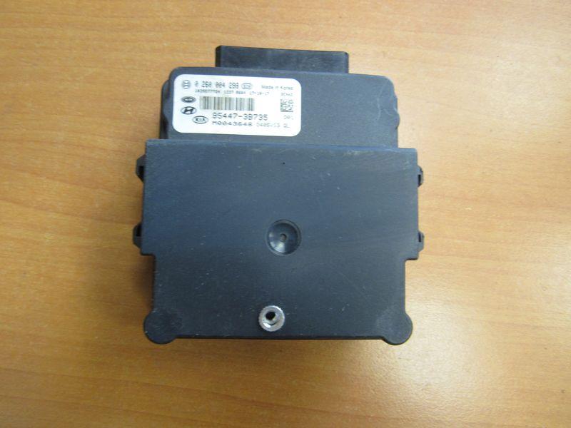 блок управления (другие) Kia Sportage 4 поколение 2016, 95447-3B735 - фото №1