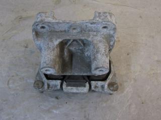 подушка крепления КПП Audi A6 4F/C6 [рестайлинг] 2008, 4F0399151
