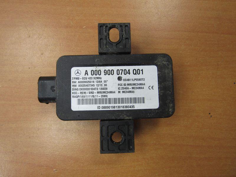 блок контроля давления в шинах Mercedes-Benz S-Класс W222/C217/A217 2013, 0009000704 - фото №1