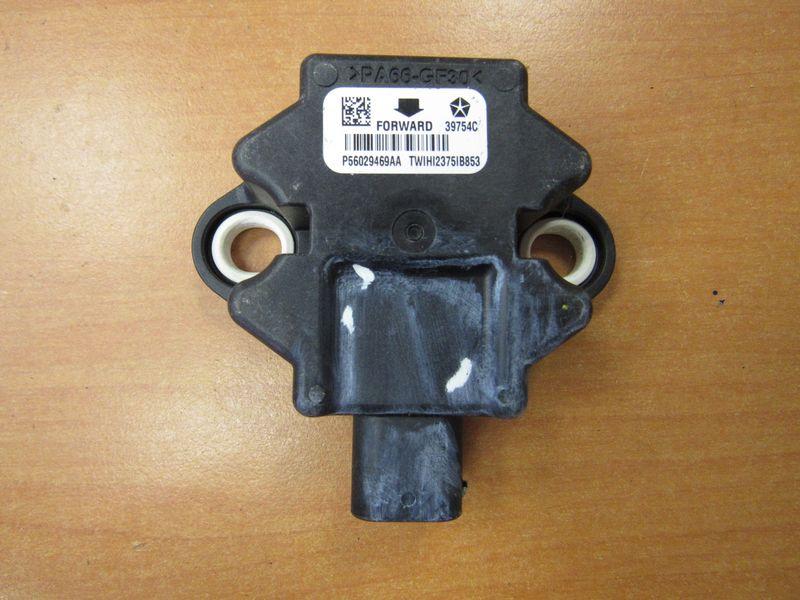 датчик ускорения Jeep Grand Cherokee 4 поколение 2011, P56029469AA - фото №1