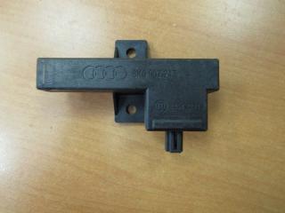 антенна Audi A4 B8/8K 2009, 8K0907247