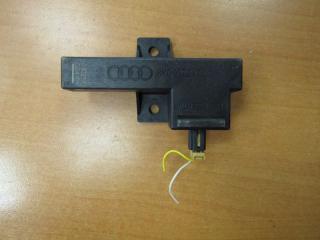 антенна Audi A4 B8/8K 2009, 8K0907247