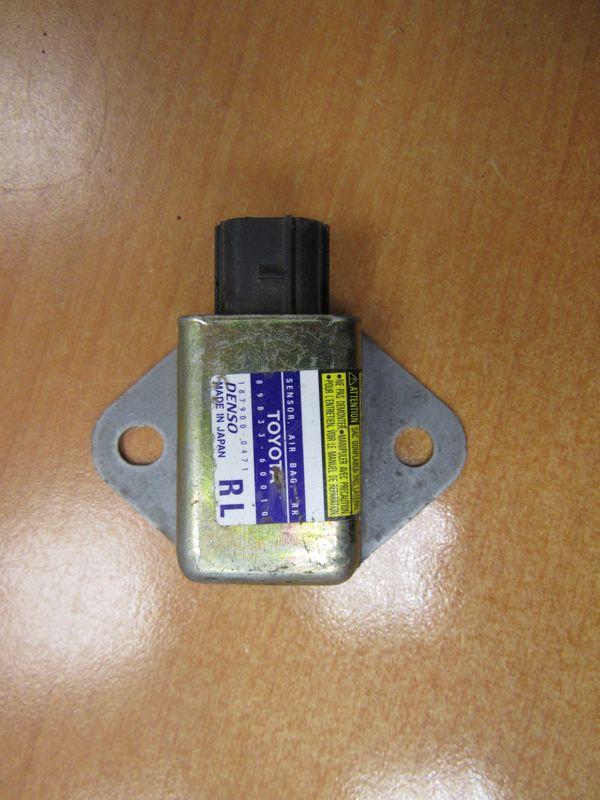 датчик удара Toyota Land Cruiser Prado J120 2007, 89833-60010 - фото №1