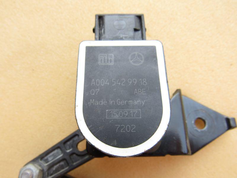 датчик дорожного просвета передний Mercedes-Benz GLE Coupe C292 2016, 0045429918 - фото №1