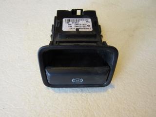 кнопка ручного тормоза (ручника) Mercedes-Benz M-Класс W166 2011, 2469050451