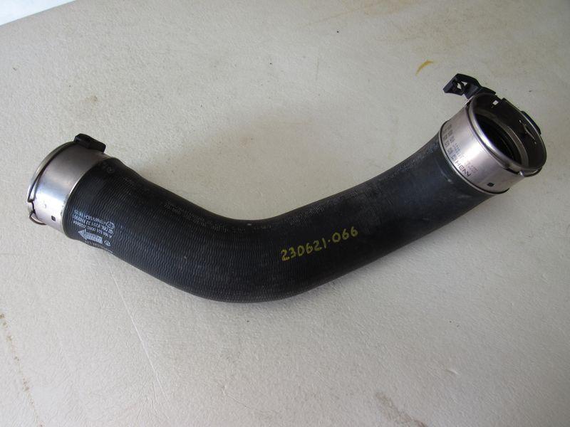 патрубок (трубопровод, шланг) Mercedes-Benz GL-Класс X166 2016, 1665280082 - фото №1