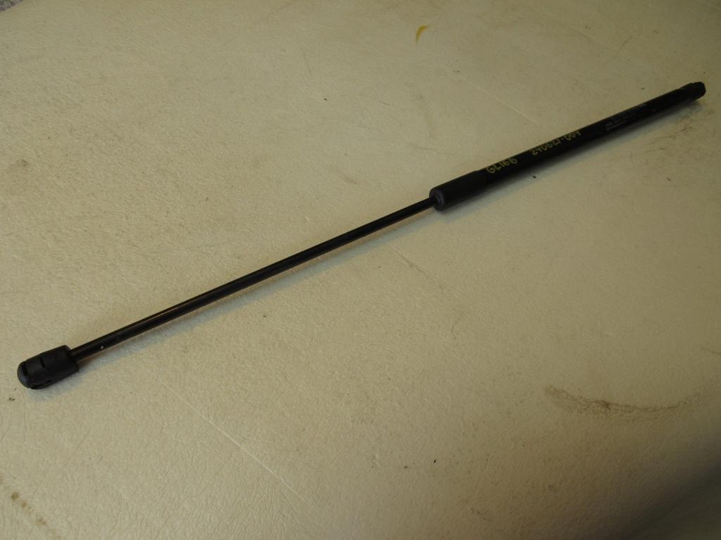 амортизатор капота Mercedes-Benz GL-Класс X166 2016, 1669802464 - фото №1