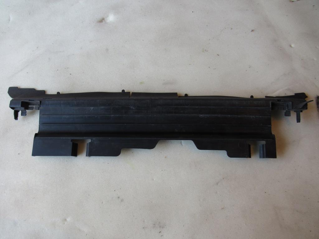 воздуховод (дефлектор) радиатора Mercedes-Benz E-Класс W213/S213/C238/A238 2016, 2135050130 - фото №1