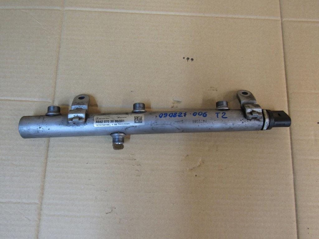 топливная рампа Mercedes-Benz S-Класс W222/C217/A217 2016, 3.5 л., дизель, A6420703095 - фото №1