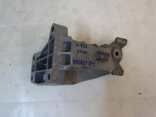 кронштейн двигателя Mercedes-Benz S-Класс W222/C217/A217 2016, 3.5 л., дизель, 6422235604