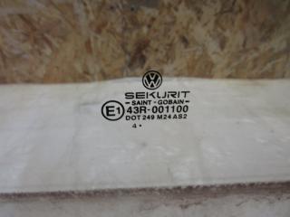стекло двери передней правой Volkswagen Multivan T5 2006