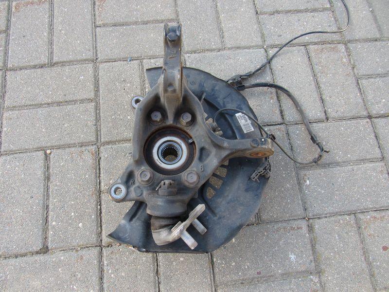 ступица передняя правая Toyota RAV4 5 поколение (XA50) 2020, 2.0 л., бензин, АКПП - фото №1