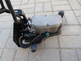 корпус топливного фильтра Jeep Grand Cherokee 4 поколение [рестайлинг] 2016, 3.0 л., дизель, внедорожник 5 дв., 68142265AB