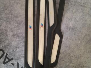 накладка на порог внутренняя BMW 3 серия E90/E91/E92/E93 2006, 1.8 л., бензин, МКПП, серебристый металлик, седан, правый руль