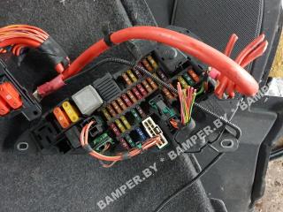 блок предохранителей BMW 5 серия E60/E61 2005, 3.0 л., дизель, седан