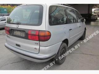 стекло кузовное боковое правое Volkswagen Sharan 1 поколение 1998