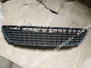заглушка (решетка) в бампер Opel Vectra C [рестайлинг] 2007