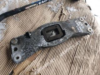 кронштейн КПП BMW 5 серия E60/E61 2007, 2.0 л., дизель, АКПП