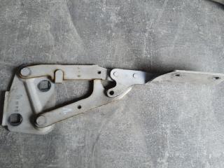 петля капота левая Peugeot 406 1 поколение [рестайлинг] 2001, 2.0 л., HDi, дизель, МКПП, седан